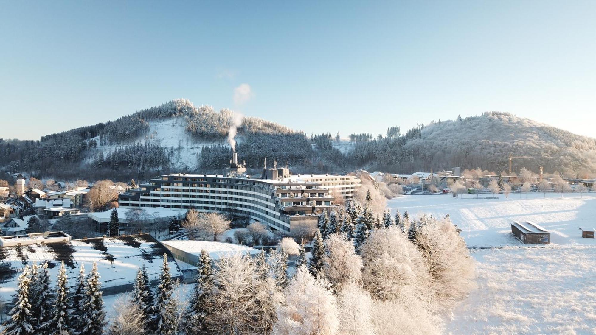 Sauerland Stern Hotel Willingen  Exteriör bild