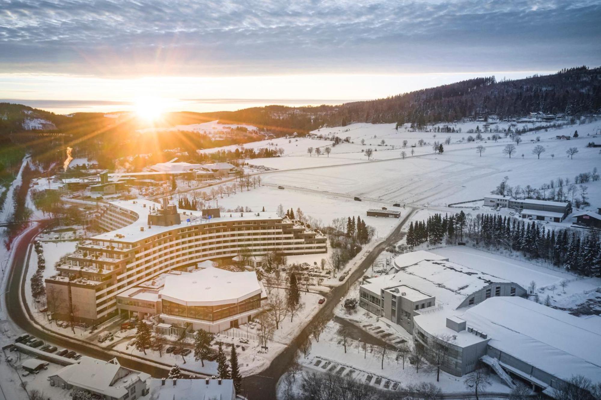 Sauerland Stern Hotel Willingen  Exteriör bild